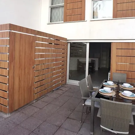 Residencial Los Martinez Apartament